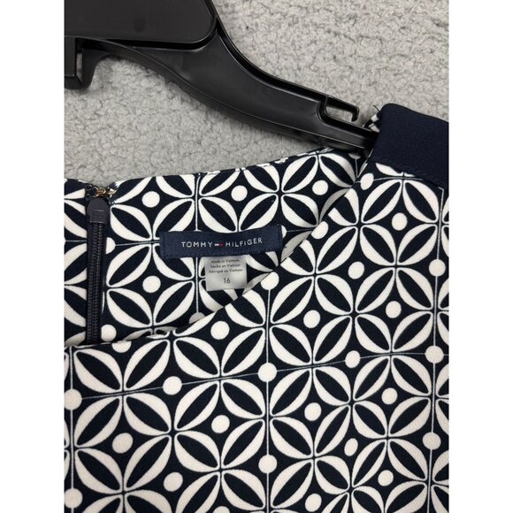 Tommy Hilfiger Women's Geometric Printed Sleeveless Sheath Dress 16 NWOT's. - Picture 5 of 7